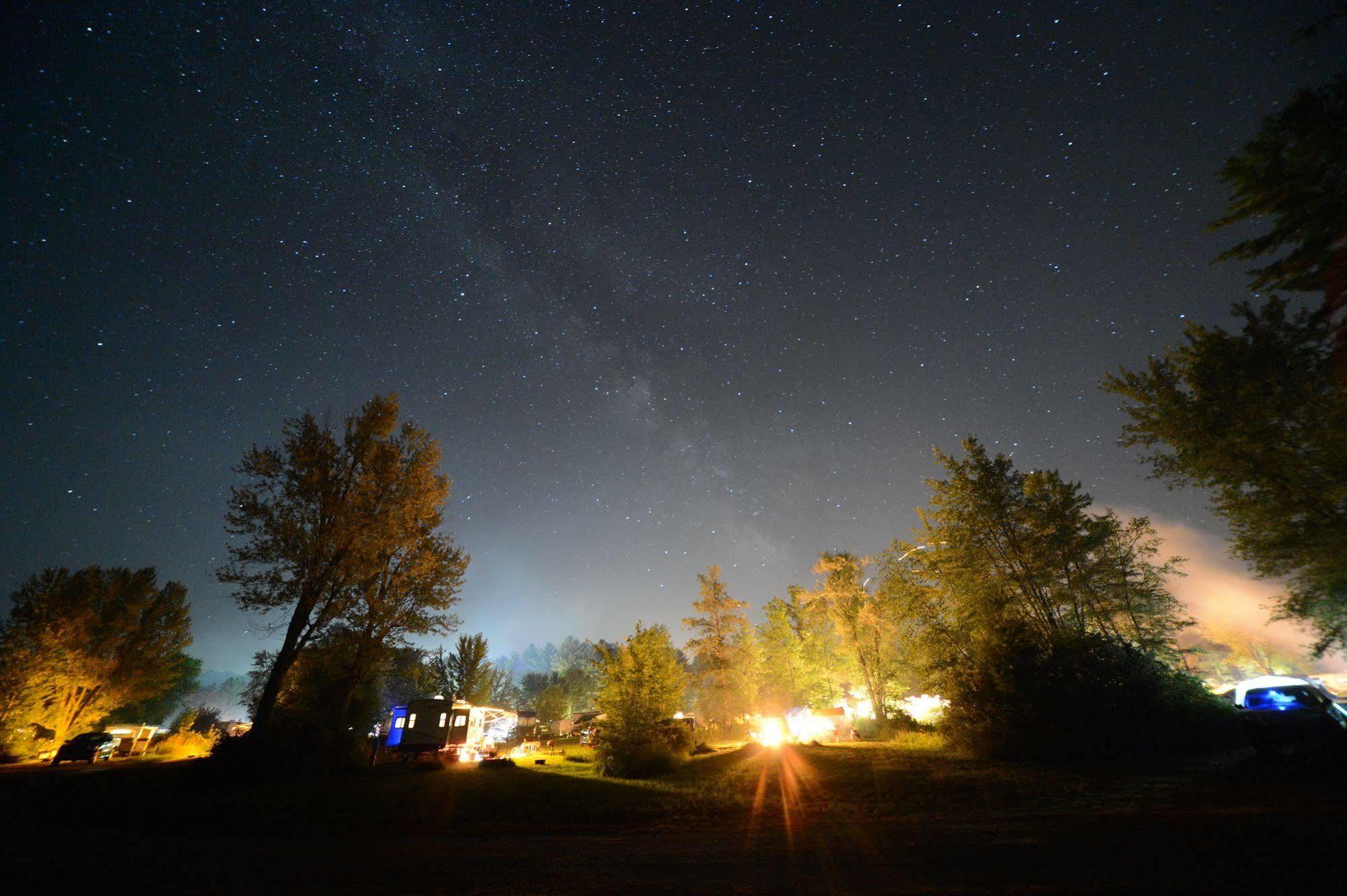 Lake George Escape - Campground Warrensburg Exterior photo