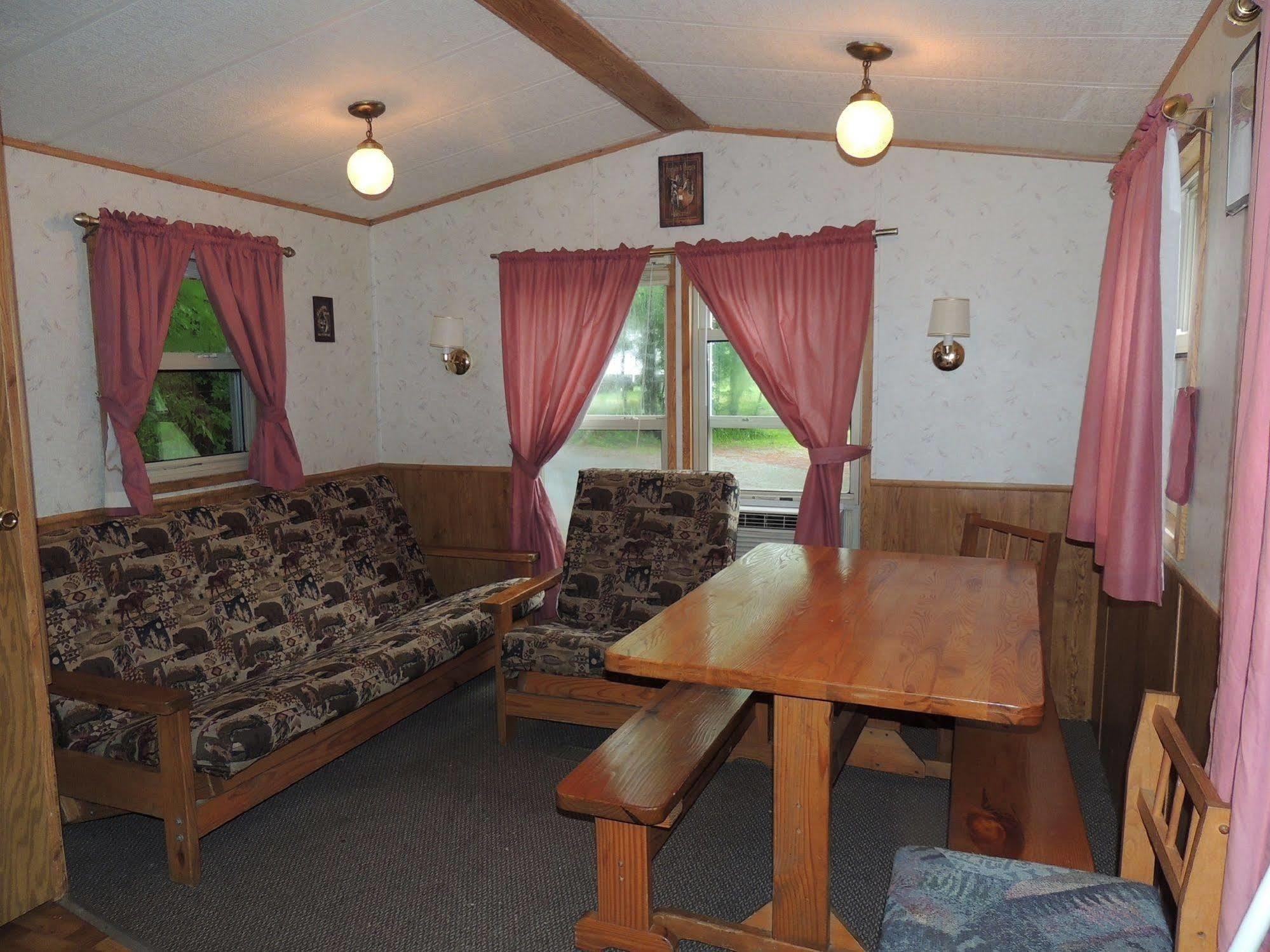 Lake George Escape - Campground Warrensburg Exterior photo